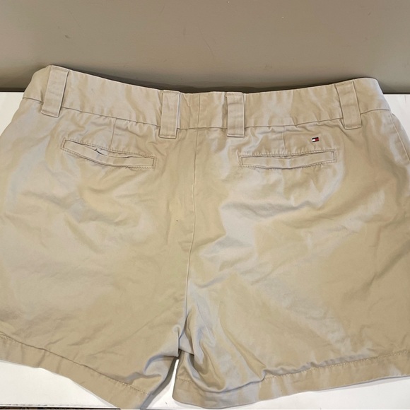 Tommy Hilfiger Khaki shorts - Picture 2 of 6